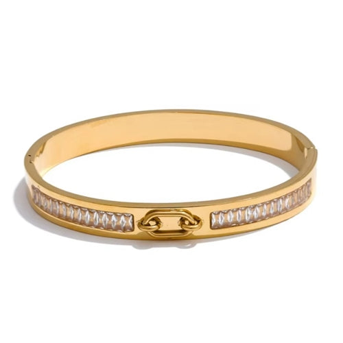 Zaria Bangle