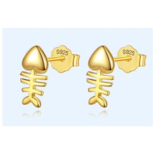 Load image into Gallery viewer, Fishbone Stud Earring