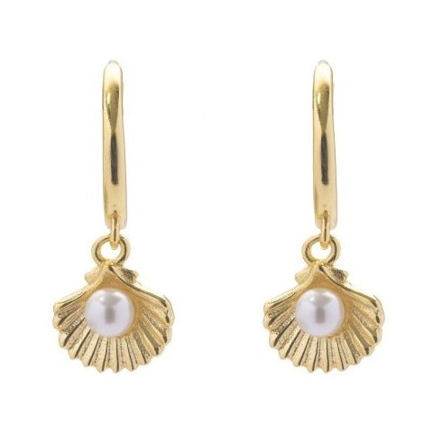 Pearl in Shell Necklace