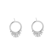 Load image into Gallery viewer, Circle Cz Stud Earring